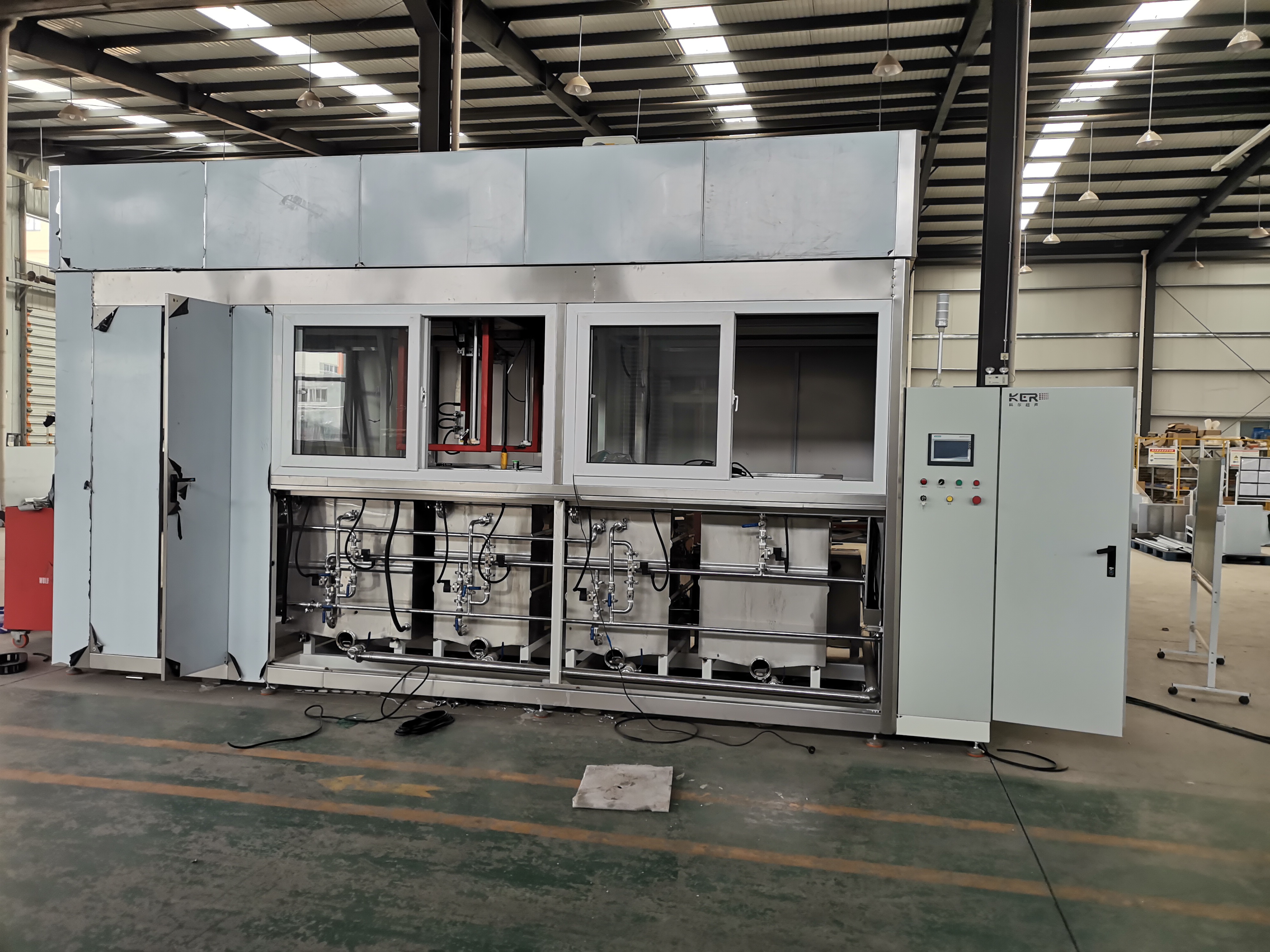 別誤解工業清洗！通過式清洗機：專啃工業重油污，不是設備無用是認知不足